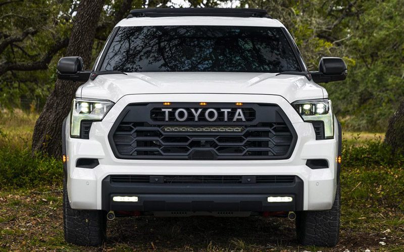 Toyota Sequoia 2023 ลุคใหม่อย่างเฟิร์ม ไม่มี V8 แต่ทรงพลังมาก