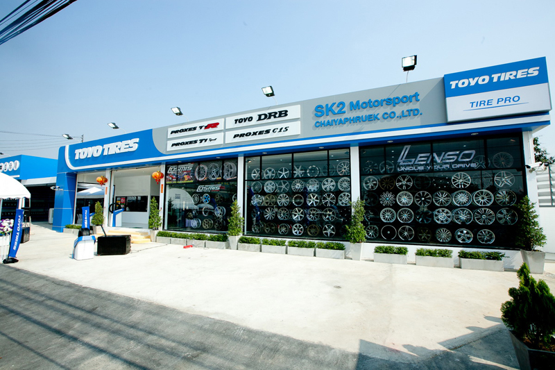 Toyo Tires ร่วมกับ SK2 Motor Sport เปิดศูนย์บริการยางรถยนต์ “ไทร์ โปร” ย่านถนนชัยพฤกษ์