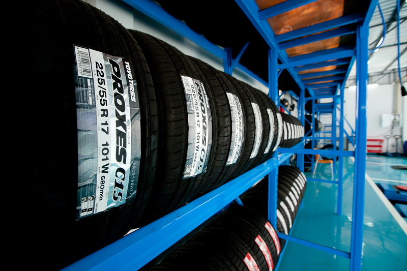 Toyo Tires ร่วมกับ SK2 Motor Sport เปิดศูนย์บริการยางรถยนต์ “ไทร์ โปร” ย่านถนนชัยพฤกษ์