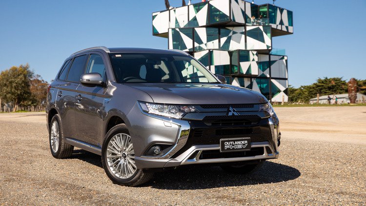 Mitsubishi ออสเตรเลียออก Outlander PHEV ES 2019 ใหม่ เริ่ม 1,085,000 บาท