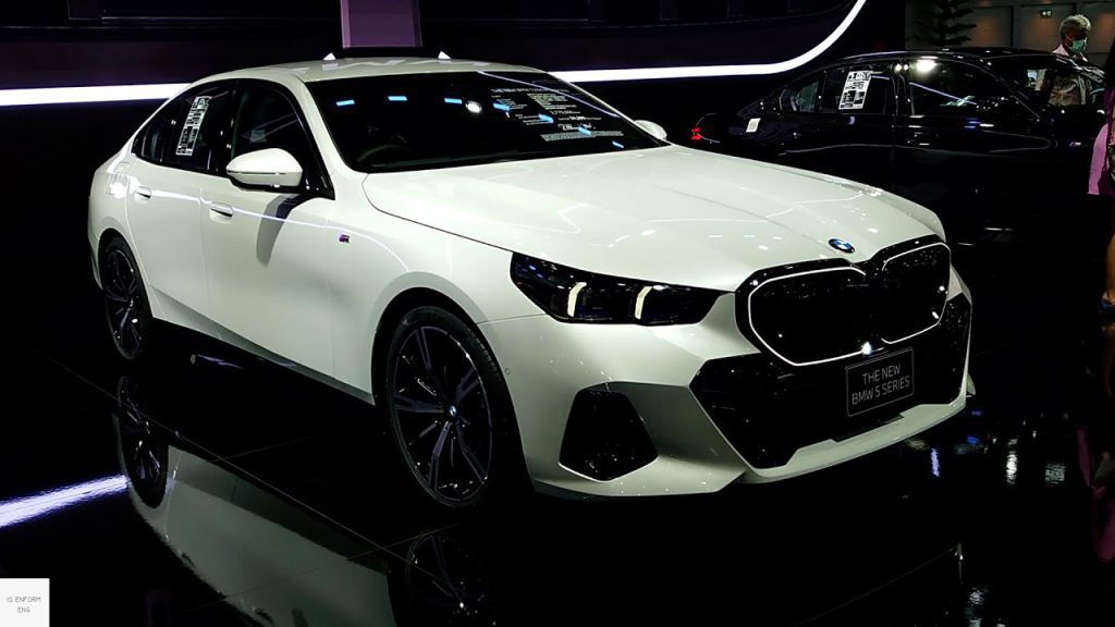 BMW 520d M Sport ซีดานดีเซลพรีเมียม หรู สปอร์ต ประหยัดน้ำมัน