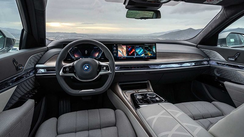 BMW i7 อวดดีไซน์ใหม่ ภายในหรูหราและมาเพื่อฆ่า Mercedes EQS