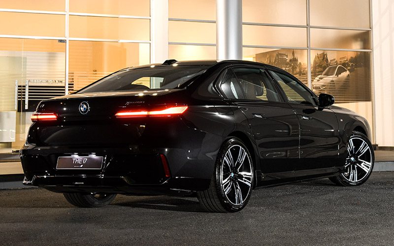 BMW i7 2023 เปิดตัวในไทย ราคาเริ่มต้น 7,599,000 บาท