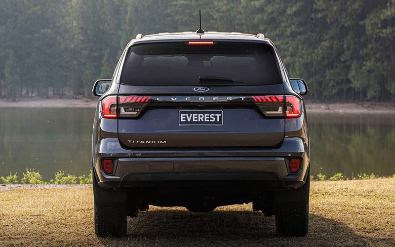 Ford Everest 2022 เปิดตัว คาดไทยได้ใช้ดีเซล 2.0 เทอร์โบ