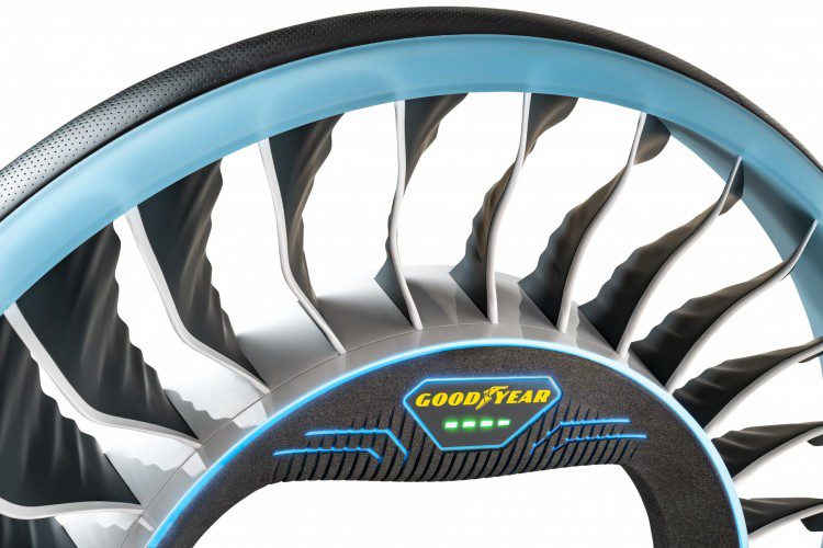 GOODYEAR AERO ใครว่ารถบินไม่ได้