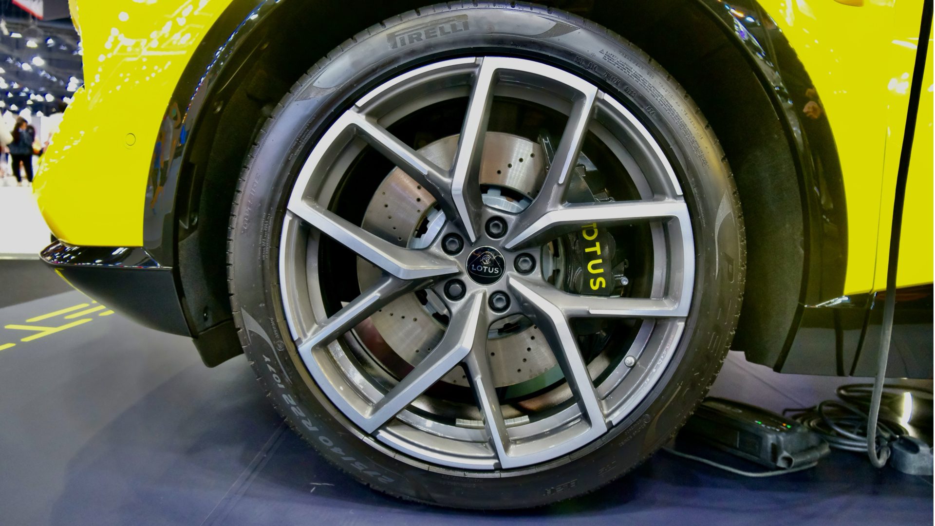 ส่องยางรถยนต์ไฟฟ้าพรีเมี่ยม EV Tire