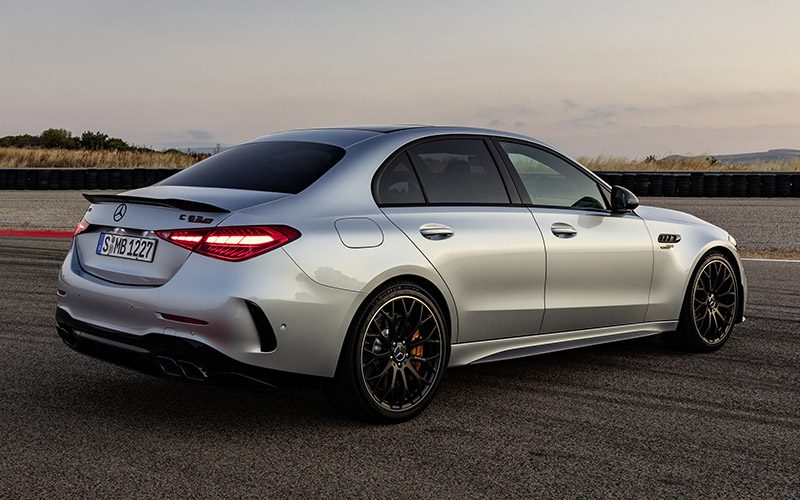 Mercedes AMG C63 S E Performance นี่คือที่สุดในรุ่นเรื่องความแรง