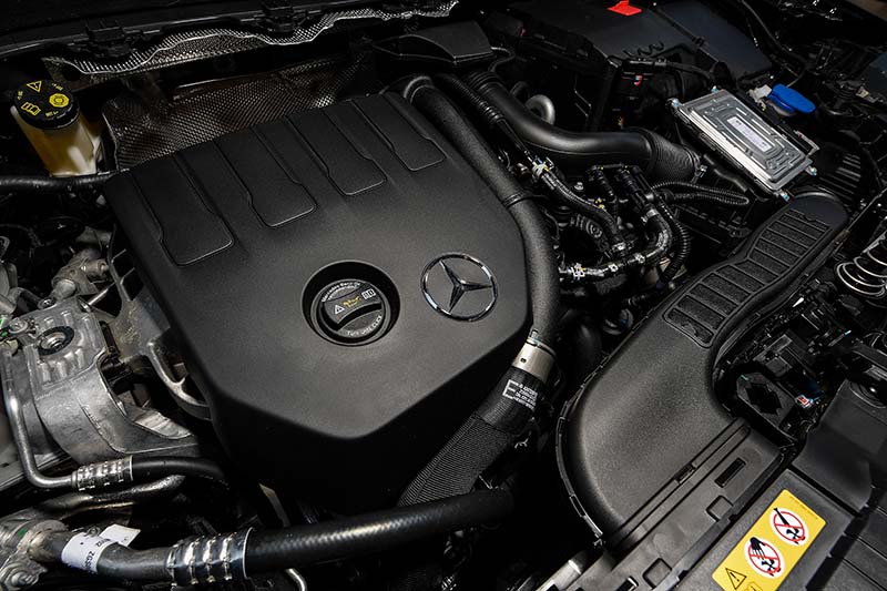 Mercedes Benz GLA 2024 ใหม่ปรับโฉม ราคาเริ่ม 2,580,000 บาท