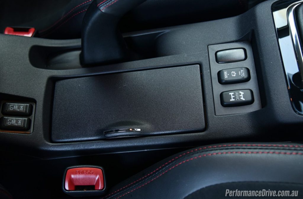 Mitsubishi Lancer Evolution 10 สุดยอดรถซิ่งขับสี่แห่งยุคสมัย
