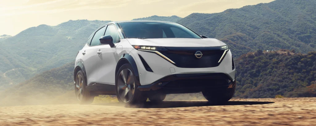 Nissan Ariya 2025 ราคา สเปค และรีวิวรถ SUV ไฟฟ้าล้ำยุค