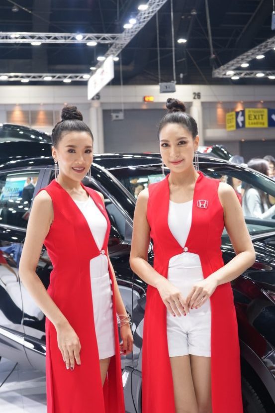 พาชมพริตตี้ Motor Expo 2018