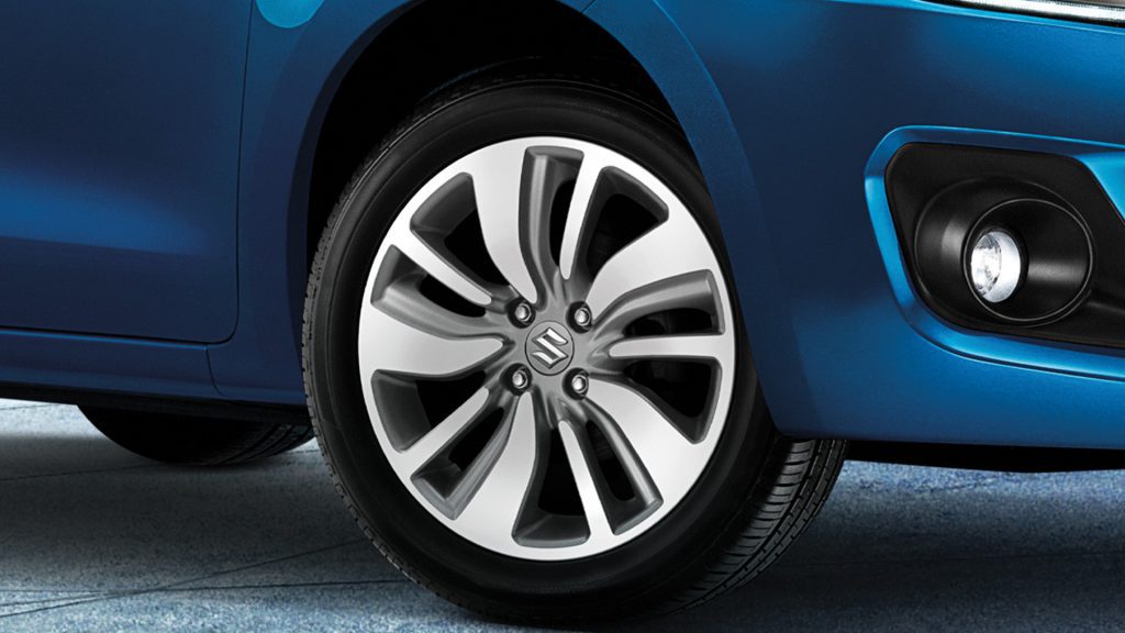 Suzuki Swift 2025 ราคา ตารางผ่อน สเปค โปรโมชั่น ล่าสุด
