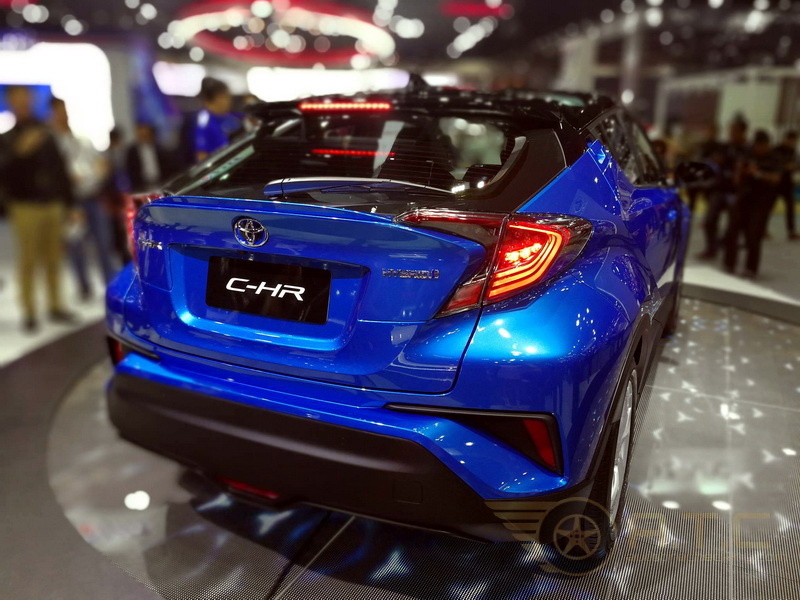 TOYOTA CHR 2018 พร้อม REVO ROCCO 2018 เปิดตัวใน MOTOR EXPO 2017