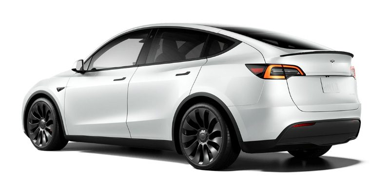 Tesla Model Y 2023 กับความอเนกประสงค์ที่มากกว่า Model 3