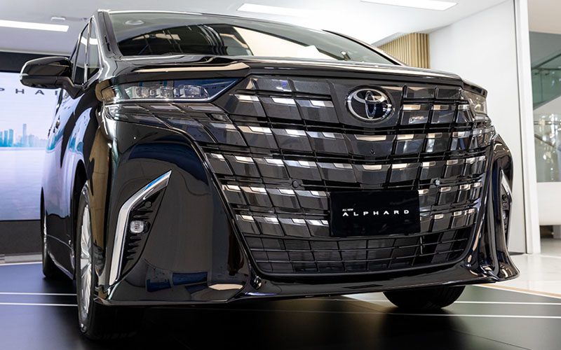 Toyota Alphard 2024 และ Vellfire เปิดตัวในไทย ราคาเริ่ม 4,129,000 บาท