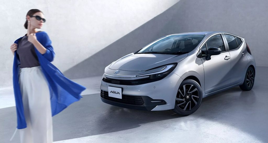 Toyota Aqua 2025 ราคา สเปก รีวิว ข้อดีข้อเสีย และคู่แข่ง