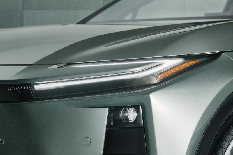 Toyota CHR EV ครอสโอเวอร์ไฟฟ้าผสานสไตล์และเทคโนโลยีล้ำสมัย