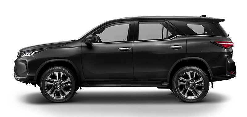 Toyota Fortuner 2022 ใหม่ ปรับดีไซน์เพิ่มอุปกรณ์ ราคาเริ่ม 1.371 ล้านบาท