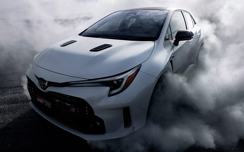 Toyota GR Corolla 2022 แรงสู้ตาย เครื่อง 3 สูบ 304 แรงม้า