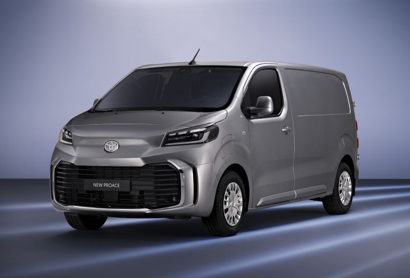 Toyota Proace 2025 รถตู้เพื่อครอบครัวและธุรกิจ ทางเลือกไฟฟ้า