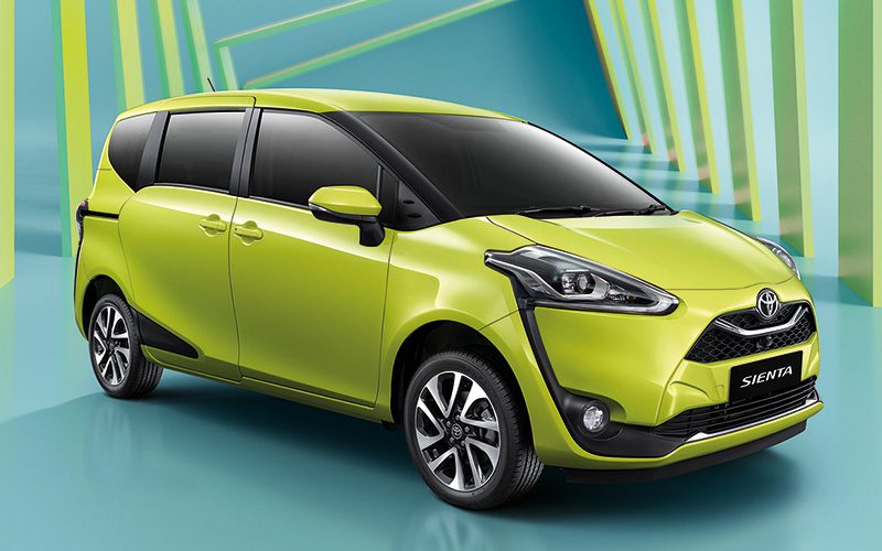 Toyota Sienta 2022 ราคา ตารางผ่อน เริ่มต้น 8,000 บาท