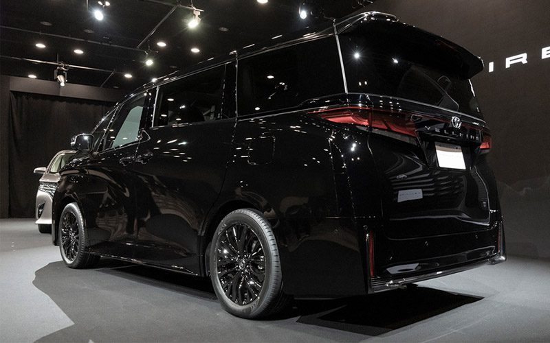 Toyota Alphard 2024 หรูและนั่งสบายขึ้น เตรียมเข้าไทยสิงหาคมนี้