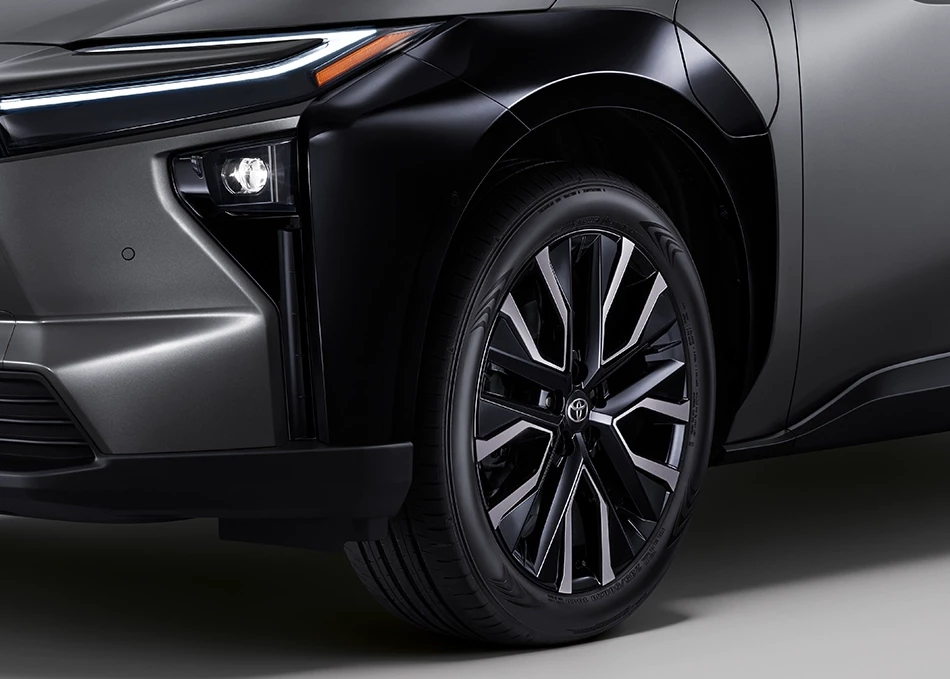 Toyota bZ4X รีวิว ราคา จอง และความคุ้มค่าสำหรับรถไฟฟ้า