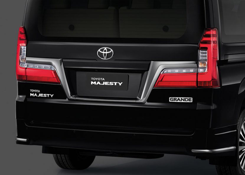 Toyota Majesty 2019 ราคา ตารางผ่อน สเปค และโปรโมชั่น