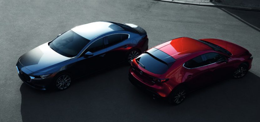 NEW MAZDA3 2019 2020 vs NEW TOYOTA COROLLA ALTIS 2019 2020 เทียบรุ่นท้อป อะไรดีกว่า ?