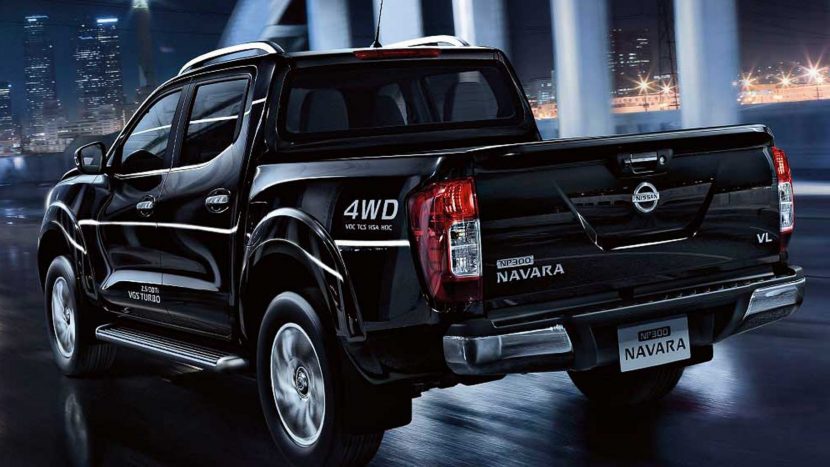 Nissan Navara NP300 กระบะแคป ราคาเริ่มต้น 499,900 ผ่อน 8,xxx.  ฟรีประกันภัย อุปกรณ์ครบ